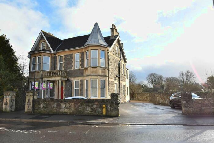 2 Bedroom Flat To Rent In Station Road, Keynsham, Bristol, BS31