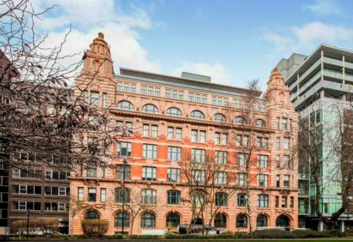 2 Bedroom Apartment To Rent In Century Buildings, St. Marys Parsonage, Manchester, M3