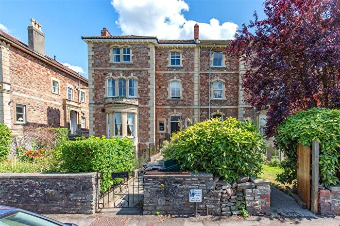 2 Bedroom Flat To Rent In Apsley Road, Clifton, Bristol, BS8