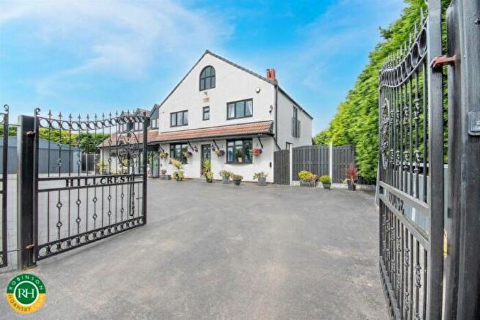 4 Bedroom Detached House For Sale In Limestone Hill., Tickhill, Doncaster, DN11