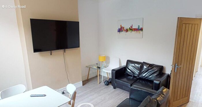 4 Bedroom Terraced House To Rent In Daisy Road, Birmingham, B16