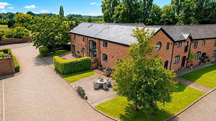 3 Bedroom Barn Conversion For Sale In Old Hall Lane, Over Tabley, Knutsford Cheshire, WA16