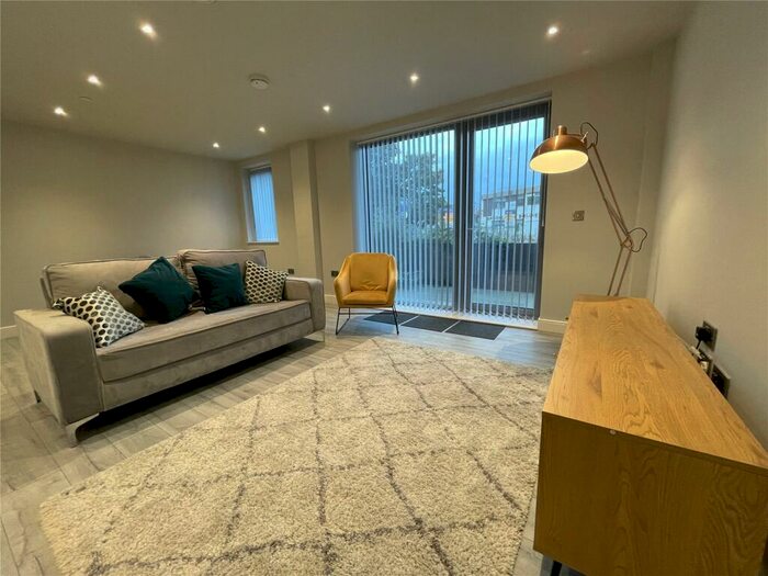 2 Bedroom Apartment To Rent In Steel House, The Metalworks, Petersfield Avenue, Slough, Berkshire, SL2