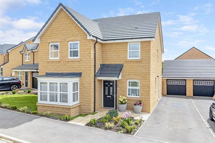 4 Bedroom Detached House For Sale In Spring Wood Crescent, Bramhope, Leeds, LS16