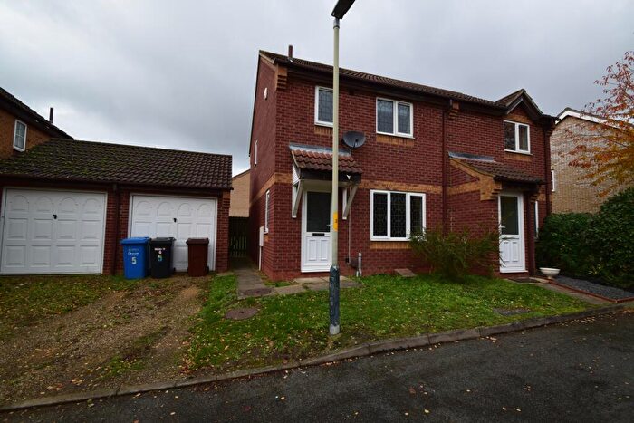 3 Bedroom Semi-Detached House To Rent In Buttercup Way Threescore, Norwich, NR5