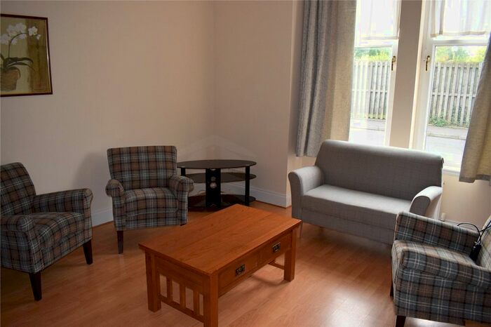 2 Bedroom Flat To Rent In Maxwell Street, Morningside, Edinburgh, EH10