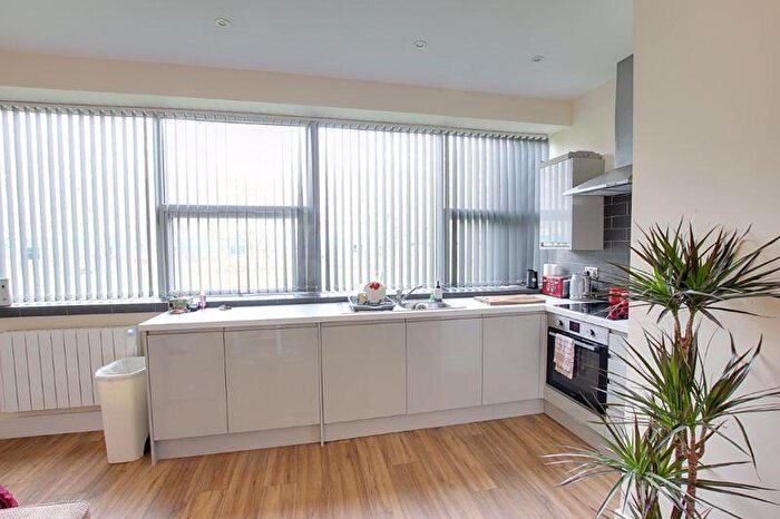 1 Bedroom Apartment To Rent In Pavilions Court, Trowbridge, BA14