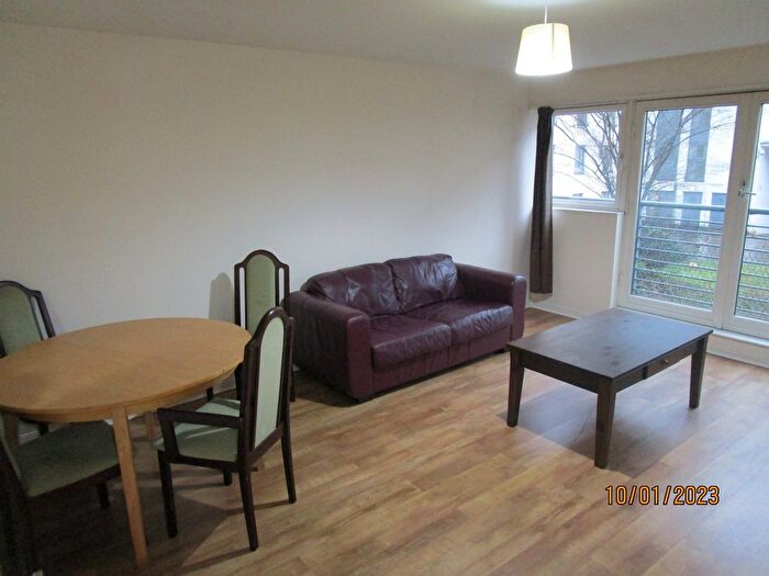 2 Bedroom Flat To Rent In , Wallace Street, Glasgow, G5