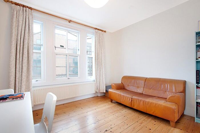 1 Bedroom Flat To Rent In Old Kent Road, London, SE1