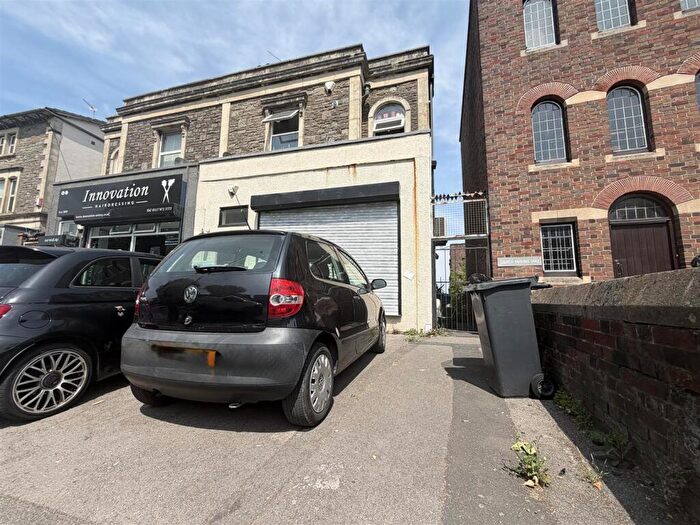2 Bedroom Flat To Rent In Wells Road, Bristol, BS4