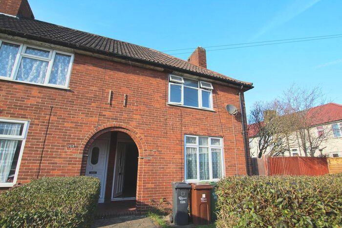 2 Bedroom Terraced House To Rent In Stamford Road, Dagenham, RM9