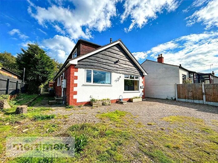 3 Bedroom Detached House For Sale In Preston New Road, Mellor Brook, Blackburn, Lancashire, BB2