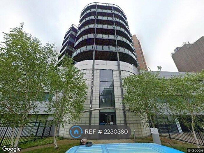 2 Bedroom Flat To Rent In Point Central, Croydon, CR0