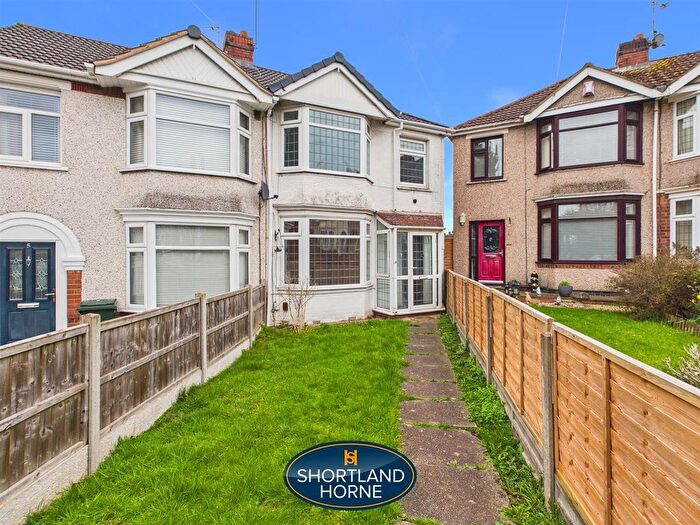 3 Bedroom End Terrace House To Rent In Tiverton Grove, Wyken, Coventry, CV2