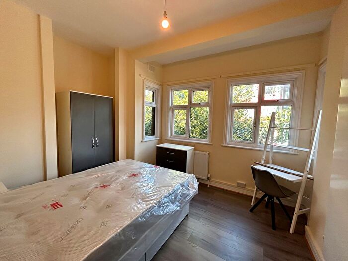 Property To Rent In Woodberry Grove, London, N4