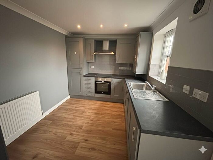 2 Bedroom Flat To Rent In Primrose Place, Doncaster, DN4