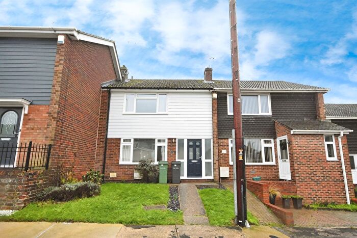 2 Bedroom Terraced House For Sale In Lodge Road, Braintree, CM7