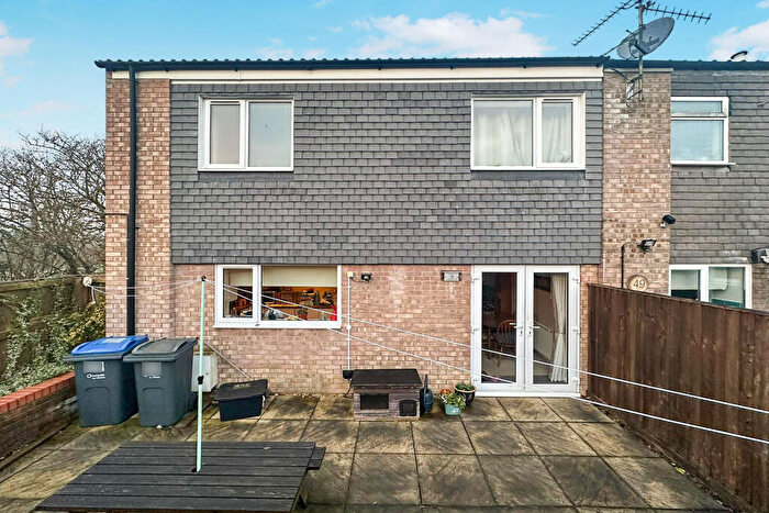 2 Bedroom End Of Terrace House For Sale In Lambrok Road, Trowbridge, BA14