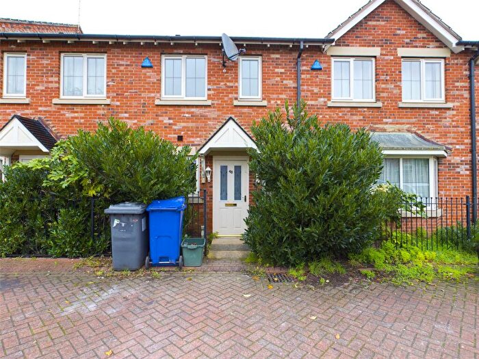 2 Bedroom Terraced House To Rent In Honeysuckle Close, Doncaster, DN4