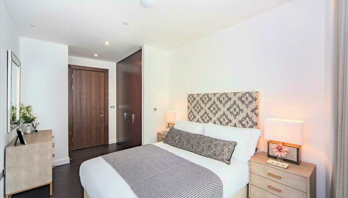 2 Bedroom Apartment To Rent In Charles Clowes Walk, London, SW11