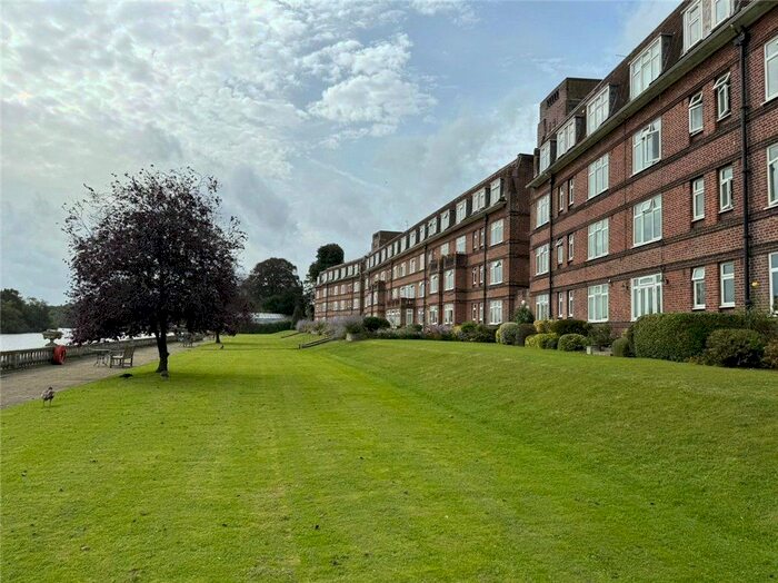 1 Bedroom Flat To Rent In Thames Eyot, Cross Deep, Twickenham, TW1
