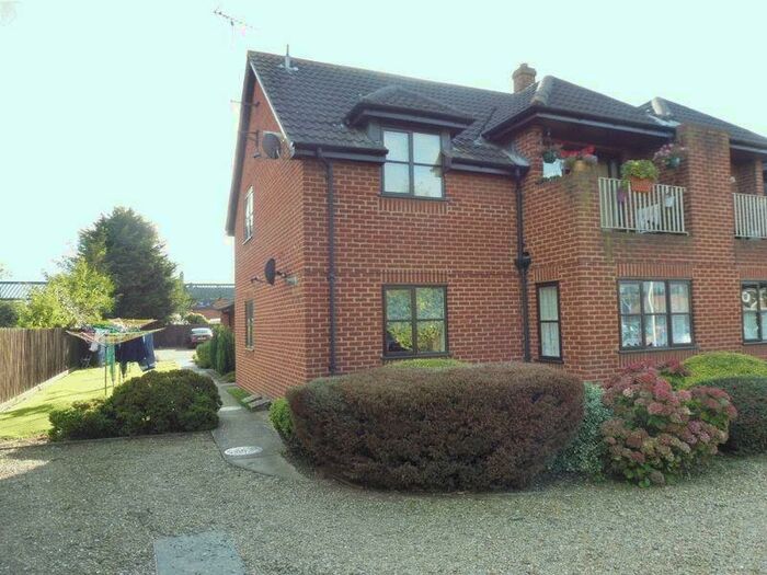 1 Bedroom Ground Flat To Rent In St. Johns Road, Spalding, PE11