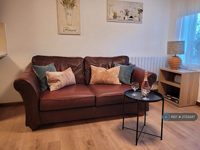 1 Bedroom Terraced House To Rent In Tall Trees, Colnbrook, Slough, SL3