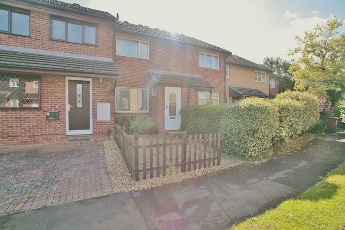 2 Bedroom Terraced House To Rent In Chamberlain Place, Kidlington, OX5