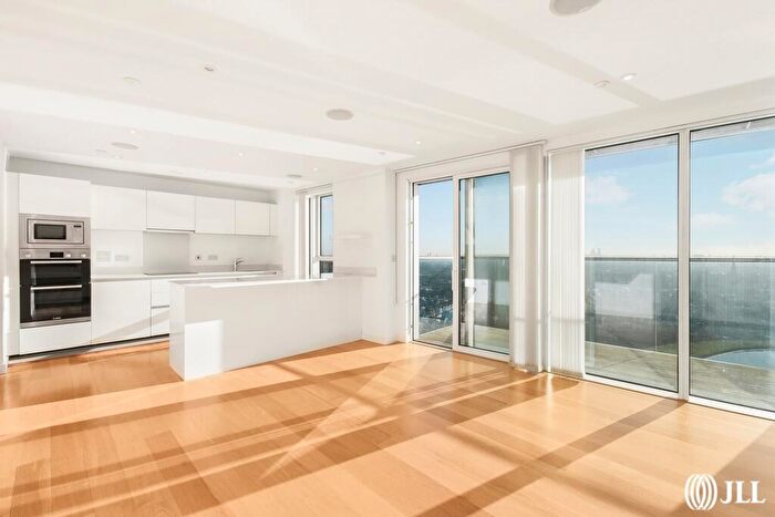 2 Bedroom Apartment To Rent In Residence Tower, N4