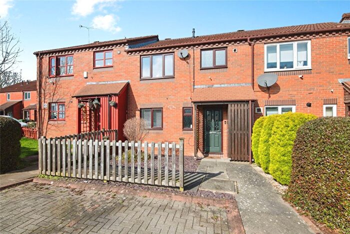 3 Bedroom Terraced House For Sale In Whitehouse Lane, Redditch, Worcestershire, B98