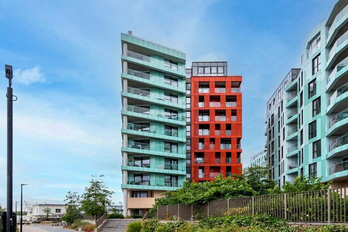 1 Bedroom Flat To Rent In Telegraph Avenue, Greenwich, London, SE10