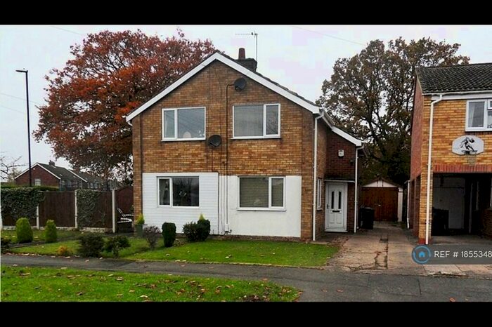 2 Bedroom Semi-Detached House To Rent In Barton Close, Spondon, Derby, DE21
