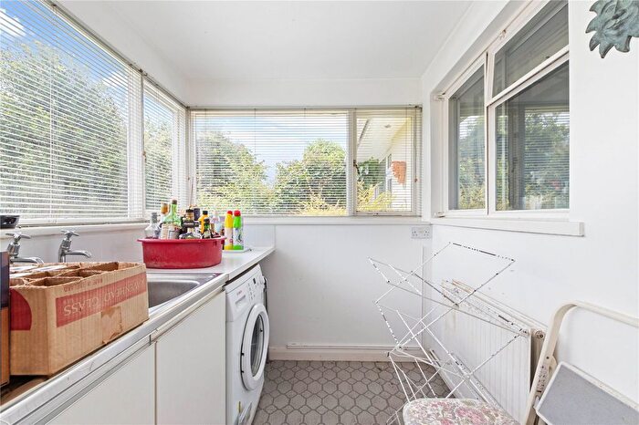 3 Bedroom Bungalow For Sale In Pescotts Close, Birdham, Chichester, West Sussex, PO20