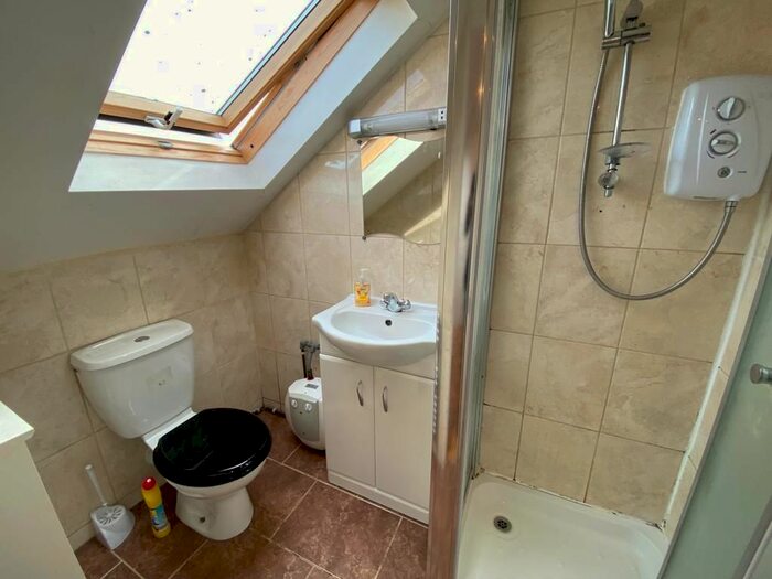 Studio To Rent In Lady Margaret Road, Southall, UB1