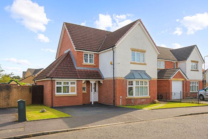 4 Bedroom Detached House For Sale In Tipperary Place, Stenhousemuir, Larbert, FK5