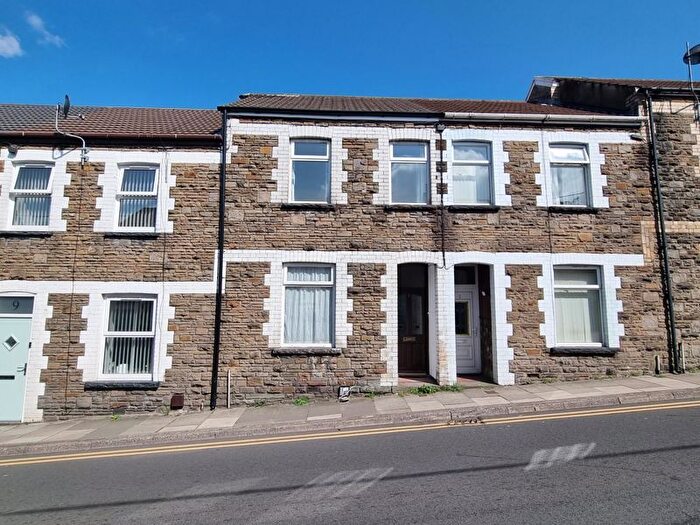 3 Bedroom Terraced House To Rent In White Street, Caerphilly, CF83