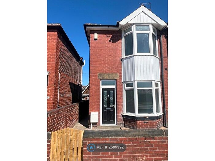 2 Bedroom Semi-Detached House To Rent In Saltersbrook Road, Darfield, Barnsley, S73