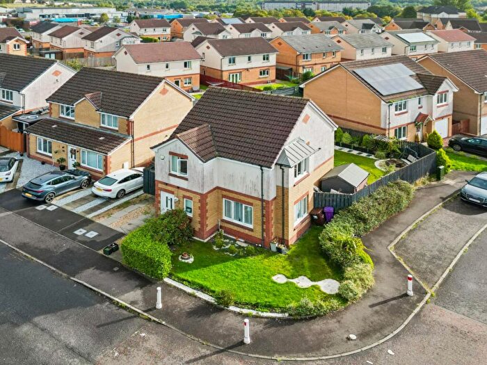 3 Bedroom Detached House For Sale In Whitacres Place, Glasgow, G53