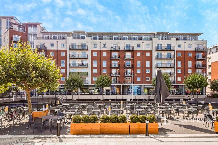 2 Bedroom Flat To Rent In Brecon House, The Canalside, Portsmouth, PO1