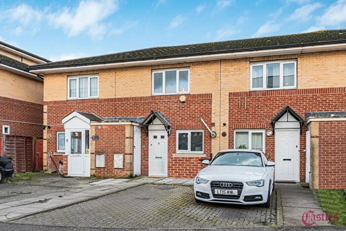 3 Bedroom Property To Rent In Hennessy Road, Edmonton, N9