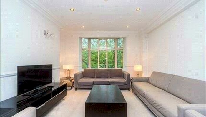 5 Bedroom Flat To Rent In Strathmore Court, Park Road, NW8
