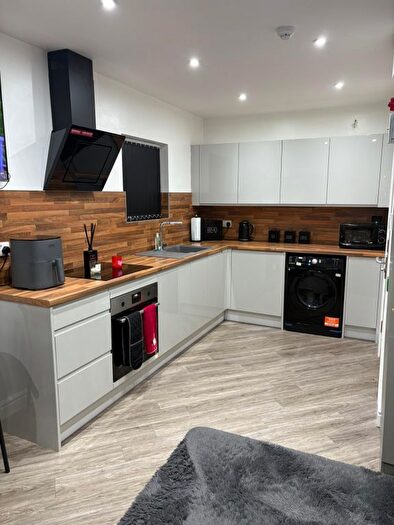 Studio To Rent In Attercliffe Road, Sheffield, S9