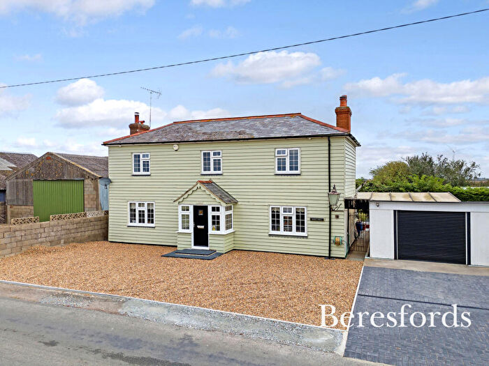 4 Bedroom Detached House For Sale In Marshes, Burnham-on-Crouch, CM0