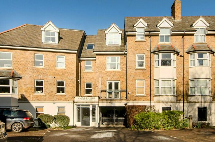 2 Bedroom Flat To Rent In Kingston Road, Wimbledon, London, SW19