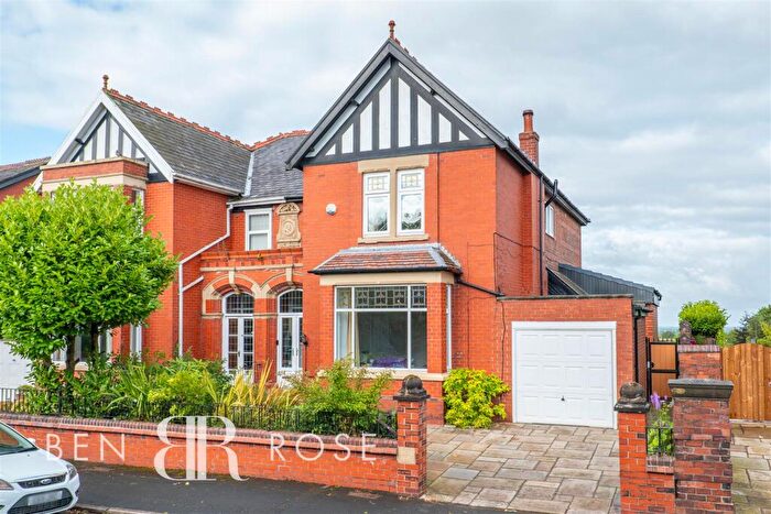 4 Bedroom Semi Detached House For Sale In Windsor Road, Chorley, PR7