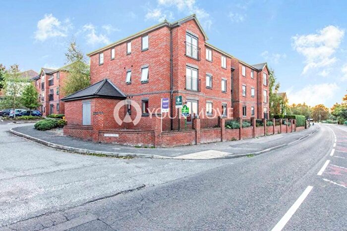 2 Bedroom Flat To Rent In Kilner Court, Denaby Main, Doncaster, South Yorkshire, DN12
