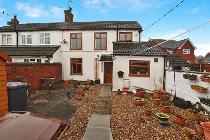 2 Bedroom Semi-Detached House For Sale In Meadow End, Gotham, NG11