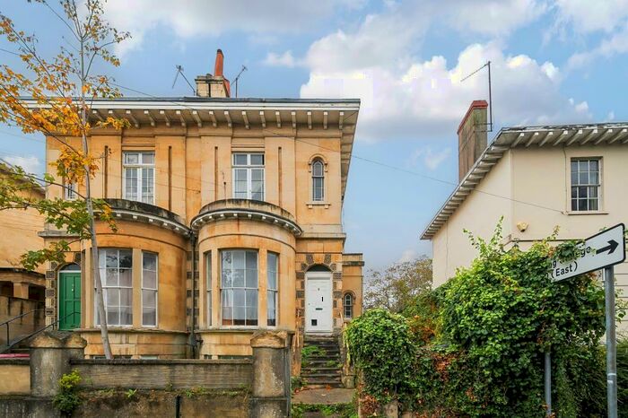 1 Bedroom Apartment To Rent In Eldon Road, Reading, RG1