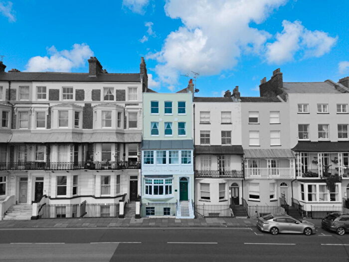 6 Bedroom Terraced House For Sale In Paragon, Ramsgate, CT11