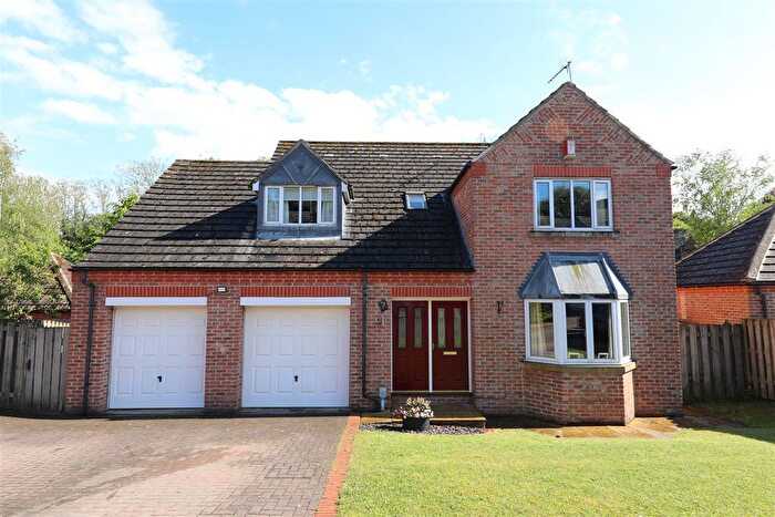 4 Bedroom Detached House For Sale In Station View, Little Weighton, HU20